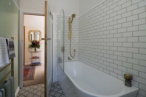 Photo of property in 332u2 Tinakori Road, Thorndon, Wellington, 6011
