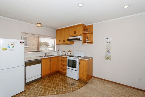 Photo of property in 170 Titirangi Road, New Lynn, Auckland, 0600