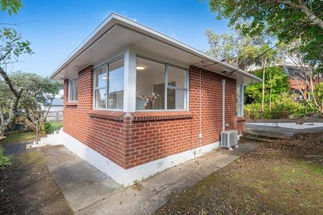 Photo of property in 3 View Road, Glenfield, Auckland, 0627