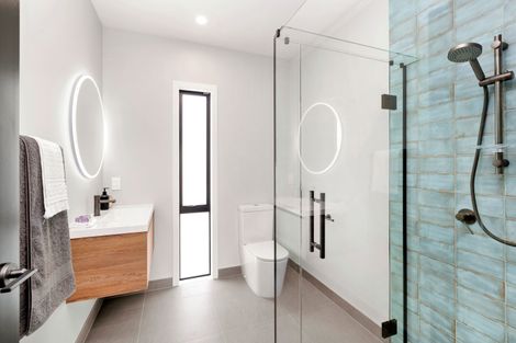 Photo of property in 35 Mike Smith Drive, Cambridge, 3434