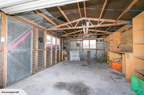 Photo of property in 10 Tania Way, Paparangi, Wellington, 6037