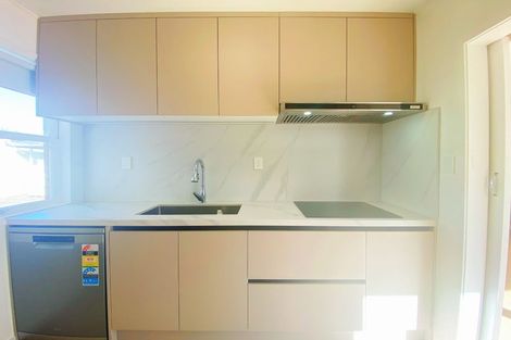 Photo of property in 6 Bracken Avenue, Takapuna, Auckland, 0622