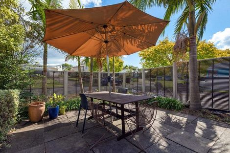 Photo of property in 23b Thorburn Avenue, Red Beach, 0932