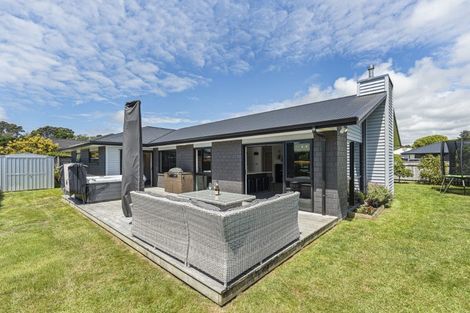 Photo of property in 6 Terli Way, Glen Avon, New Plymouth, 4312