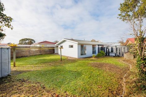 Photo of property in 41 Acacia Street, Kelvin Grove, Palmerston North, 4414