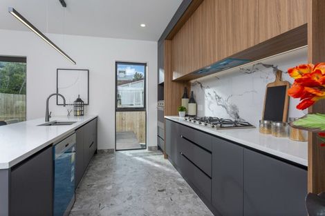 Photo of property in 55a Watea Road, Torbay, Auckland, 0630