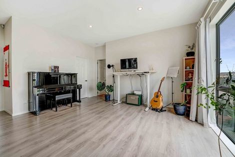 Photo of property in 67 Okawa Avenue, Papakura, 2110