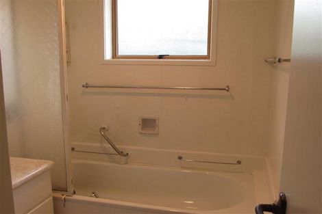 Photo of property in 35a/1 Coniston Avenue, Te Atatu South, Auckland, 0610
