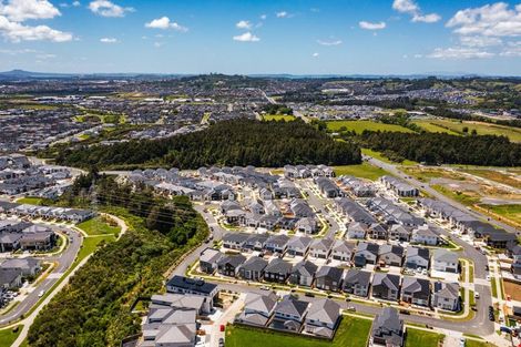 Photo of property in 63 Koromeke Street, Flat Bush, Auckland, 2019