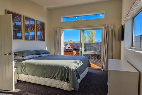 Photo of property in 10 Manning Place, Lake Tekapo, 7999