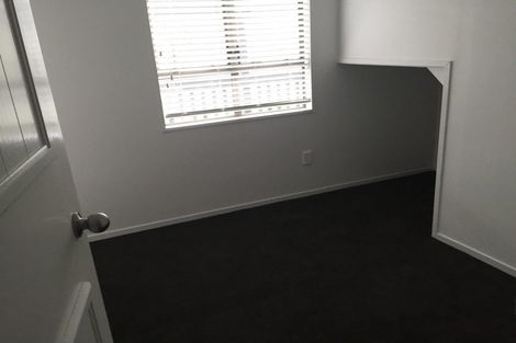 Photo of property in 13 Felstead Street, Birkenhead, Auckland, 0626