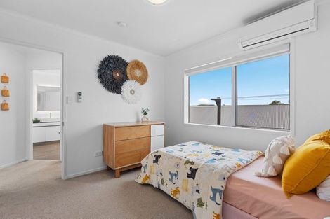Photo of property in 9 Adler Drive, Ohauiti, Tauranga, 3112