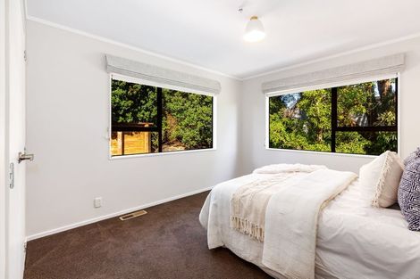 Photo of property in 22 Sailmaker Close, Whitby, Porirua, 5024