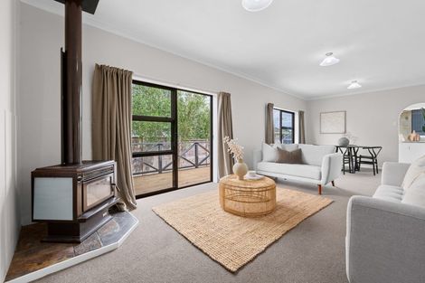 Photo of property in 16 Howden Road, Fairfield, Hamilton, 3214