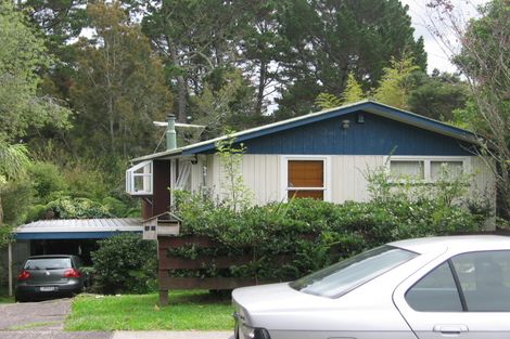 Photo of property in 16 Kawaka Street, Titirangi, Auckland, 0604