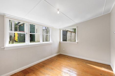 Photo of property in 1/28 Ribble Street, Island Bay, Wellington, 6023