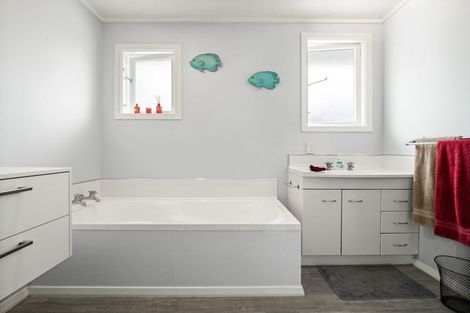 Photo of property in 3 Pratt Street, Waikouaiti, 9510