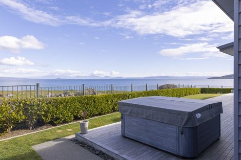 Photo of property in 43 Victory Drive, Wharewaka, Taupo, 3330