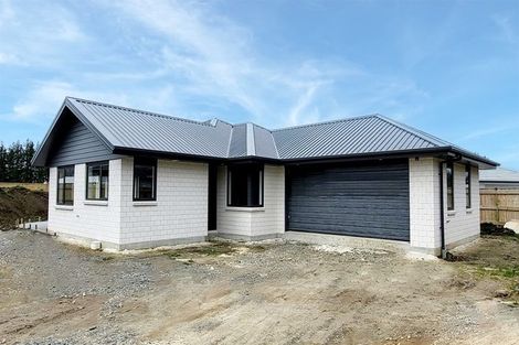 Photo of property in 36 Oldfield Lane, Marton, 4710