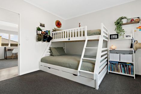 Photo of property in 47 Jeroboam Loop, Kumeu, 0810