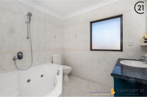 Photo of property in 49 College Road, Northcote, Auckland, 0627