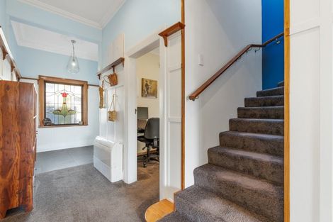 Photo of property in 180 Victoria Road, Saint Clair, Dunedin, 9012