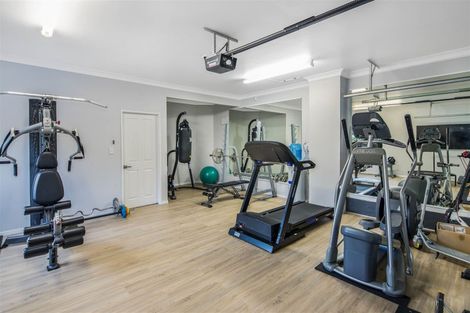 Photo of property in 7 Claverton Grove, Churton Park, Wellington, 6037