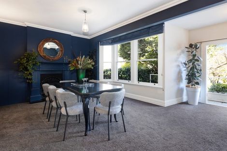 Photo of property in 15 Selwyn Terrace, Thorndon, Wellington, 6011