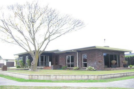 Photo of property in 128 Freyberg Avenue, Tamatea, Napier, 4112