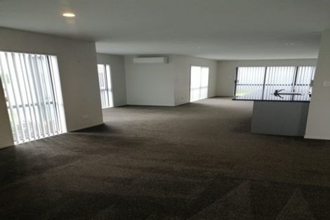 Photo of property in 49 Treestump Road, Takanini, 2112