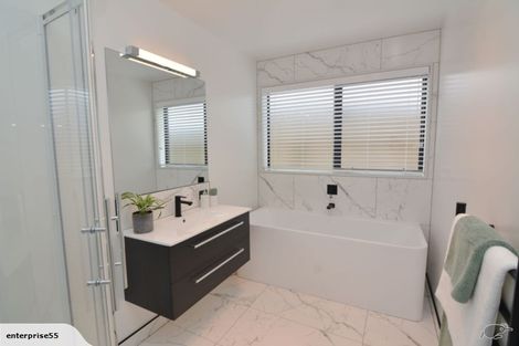 Photo of property in 5 Ciaran Close, Broomfield, Christchurch, 8042