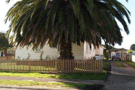 Photo of property in 11 Penderford Place, Mangere East, Auckland, 2024