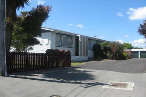 Photo of property in 1/12 Field Terrace, Upper Riccarton, Christchurch, 8041