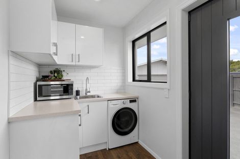 Photo of property in 1 Penelope Place, Casebrook, Christchurch, 8051