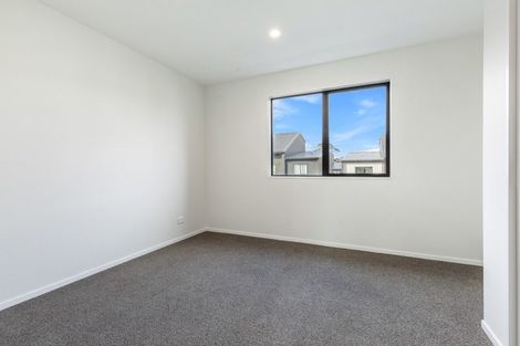 Photo of property in 1/478 West Coast Road, Glen Eden, Auckland, 0602