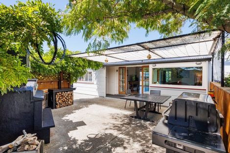 Photo of property in 35 Shortt Street, Foxton Beach, Foxton, 4815
