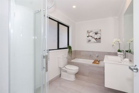 Photo of property in 46 Pacific Heights Road, Orewa, 0931