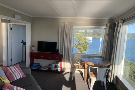 Photo of property in 5 Church Lane, Point Howard, Lower Hutt, 5013