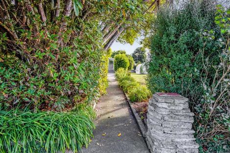 Photo of property in 116 Clifford Road, Eltham, 4322