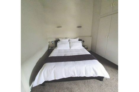 Photo of property in 6 City Apartments, 11h Ghuznee Street, Te Aro, Wellington, 6011