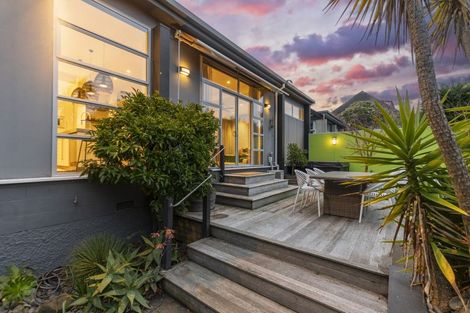 Photo of property in 5 Whareora Terrace, Cashmere, Christchurch, 8022