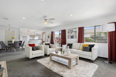 Photo of property in 4 Parker Avenue, New Lynn, Auckland, 0600