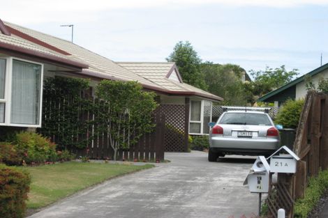 Photo of property in 19a Juniper Place, Burnside, Christchurch, 8053