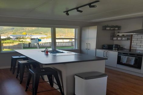 Photo of property in 121 Fairfax Street, Murchison, 7007