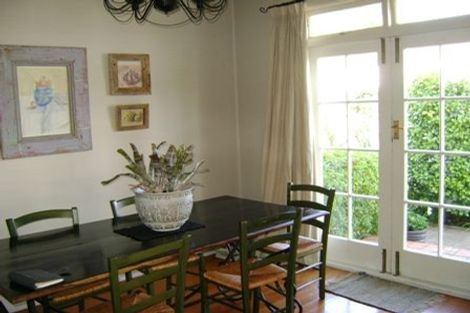 Photo of property in 165 Fendalton Road, Fendalton, Christchurch, 8052