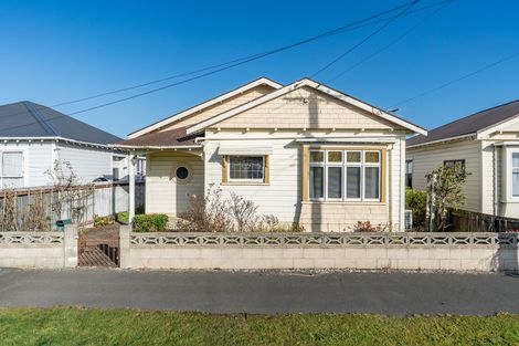 Photo of property in 14 Alma Street, Saint Kilda, Dunedin, 9012