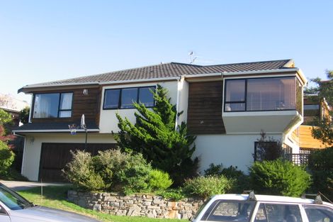 Photo of property in 7 Longmont Terrace, Churton Park, Wellington, 6037
