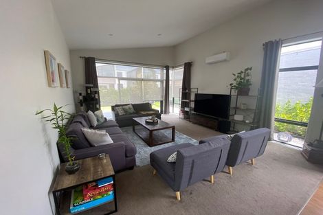 Photo of property in 20 Liberation Road, Papakura, 2110