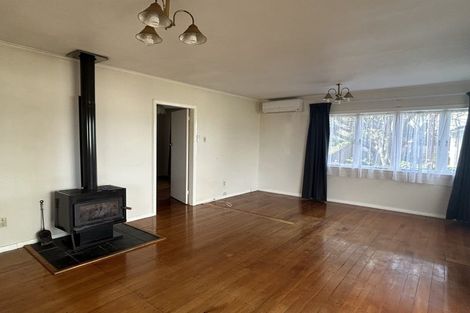 Photo of property in 178 Waimumu Road, Massey, Auckland, 0614