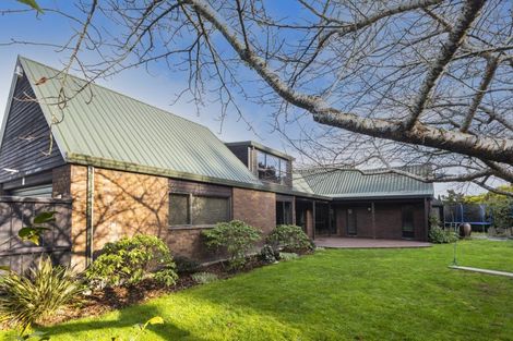 Photo of property in 271 Queenspark Drive, Parklands, Christchurch, 8083